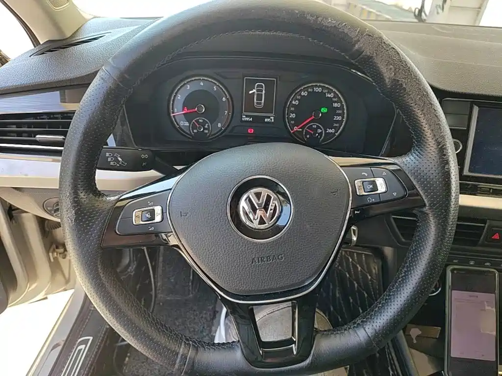 Volkswagen Lavida — миниатюра 11