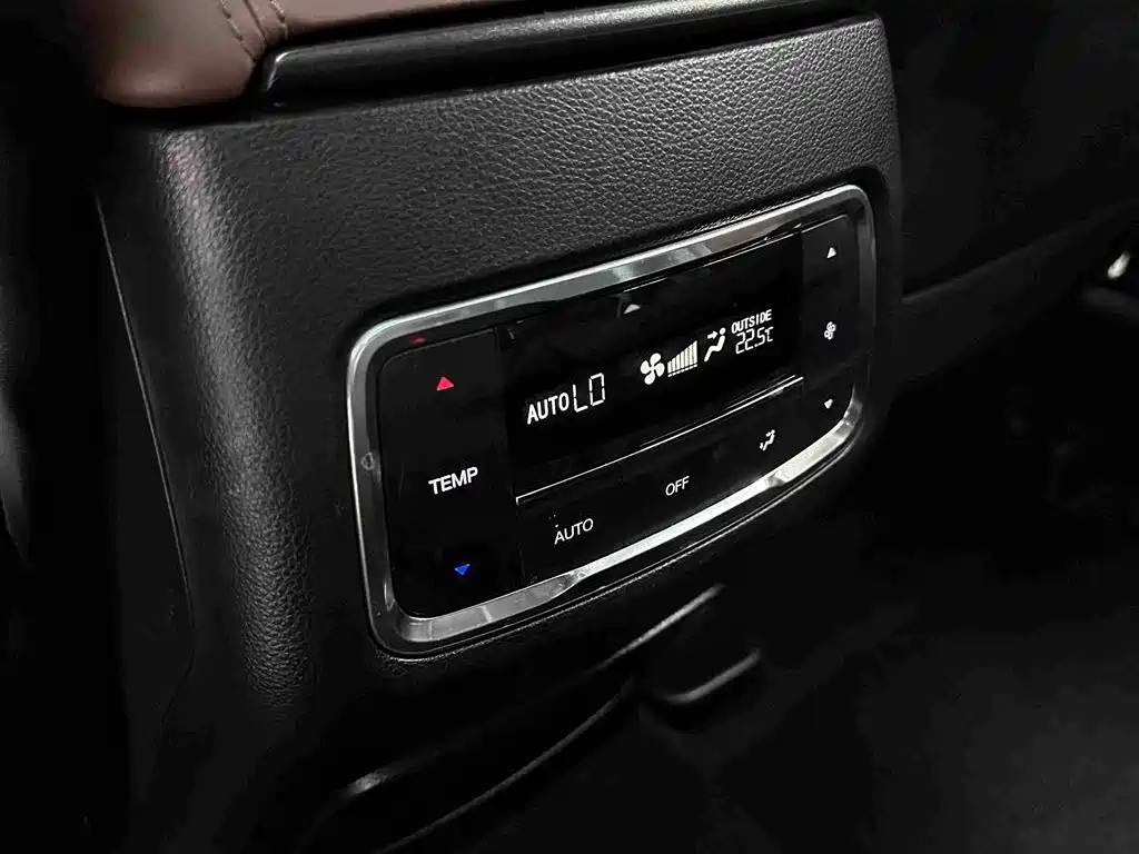 GAC Motor Trumpchi GS8 — миниатюра 26