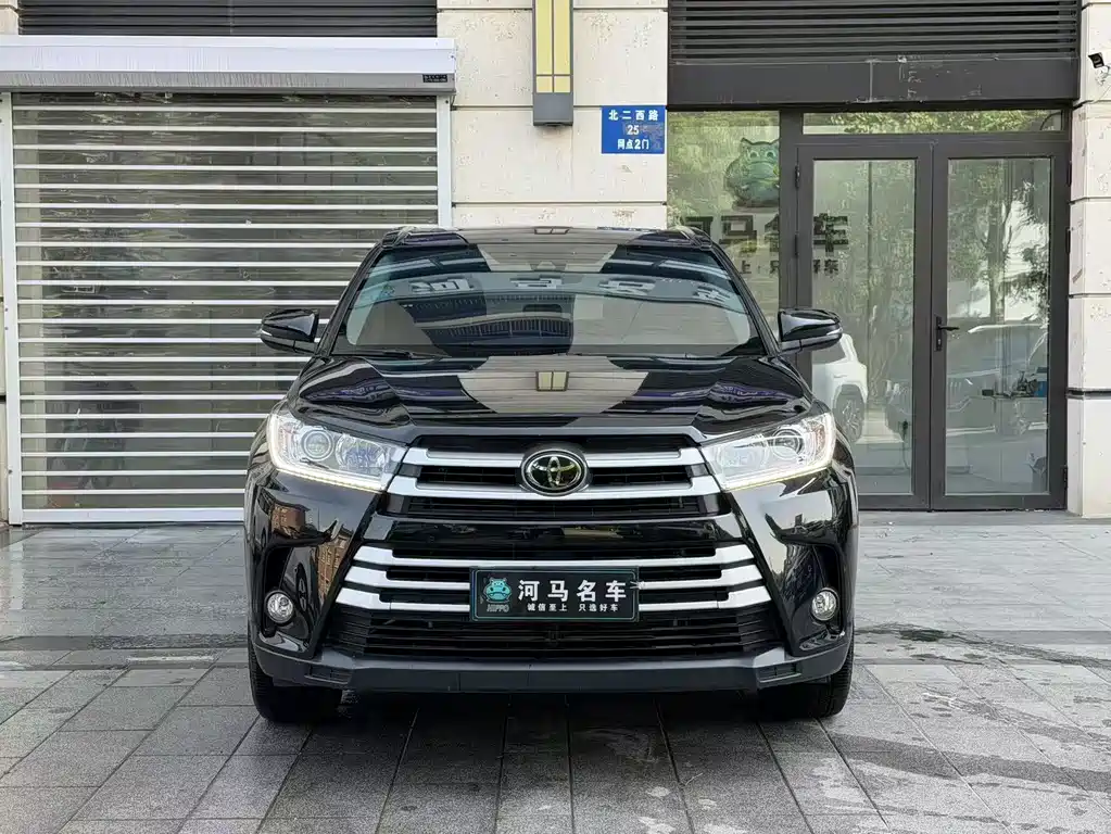 Toyota Highlander 2022