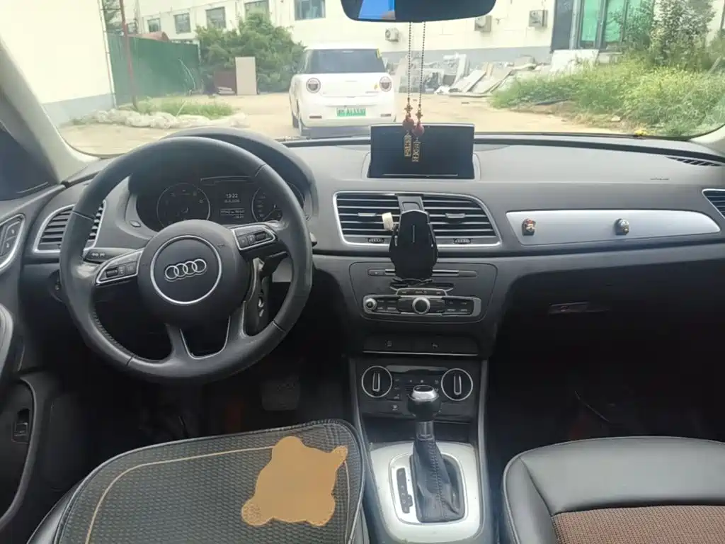 Audi Q3 — миниатюра 10