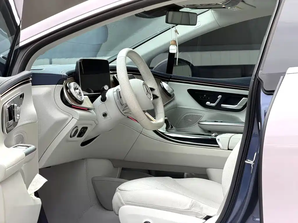 Mercedes-Benz EQE — миниатюра 7