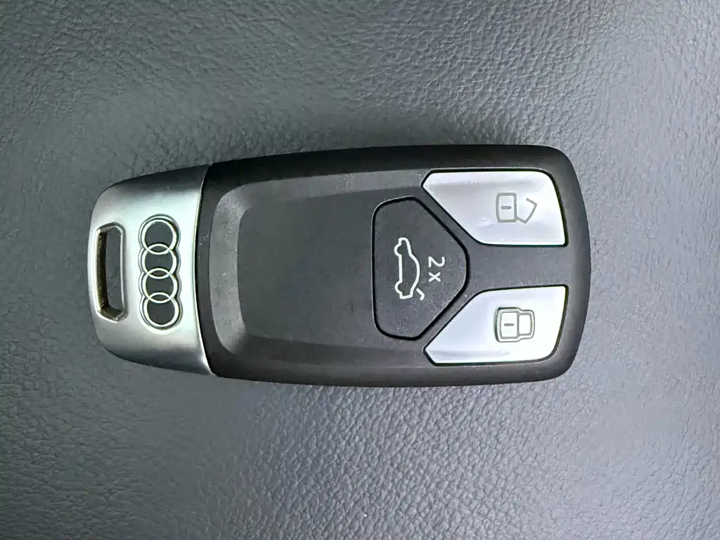 Audi Q5L — миниатюра 21
