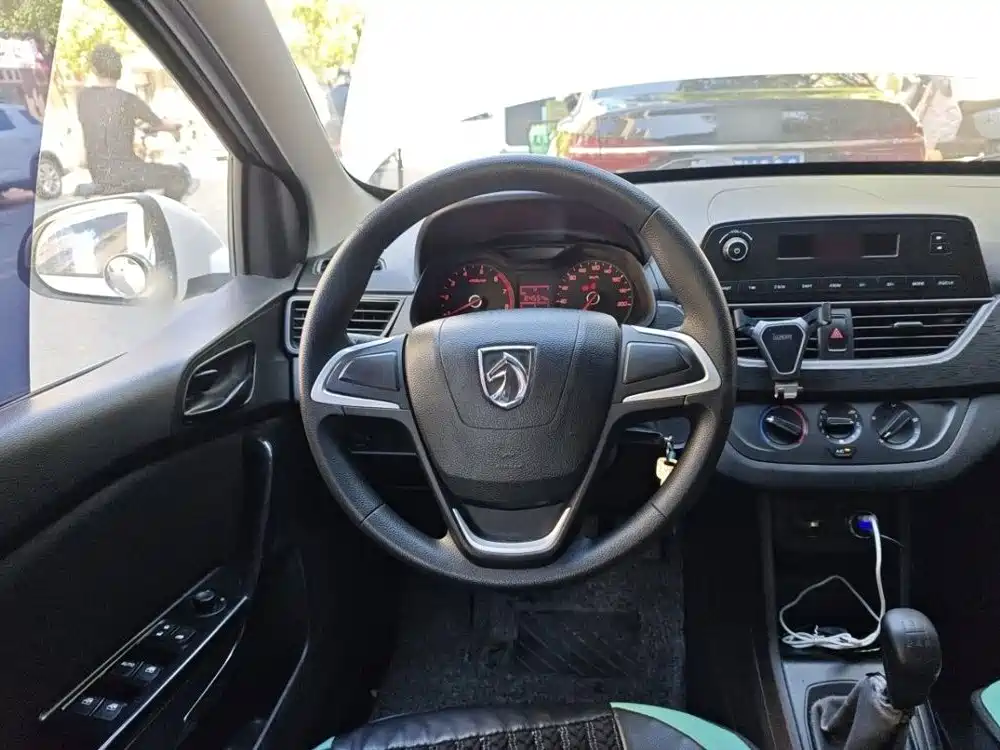 Baojun 310 — миниатюра 13