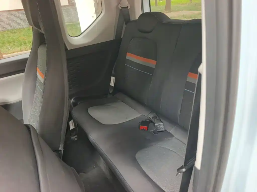 Wuling MINIEV — миниатюра 17