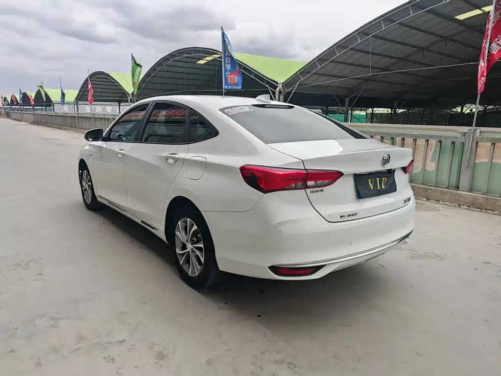 Buick Verano — миниатюра 4