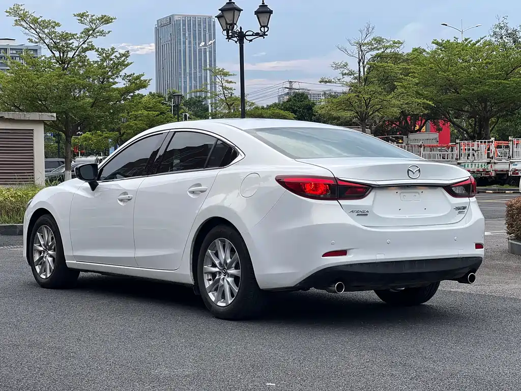 Mazda Atenza 2017 2.0L Luxury