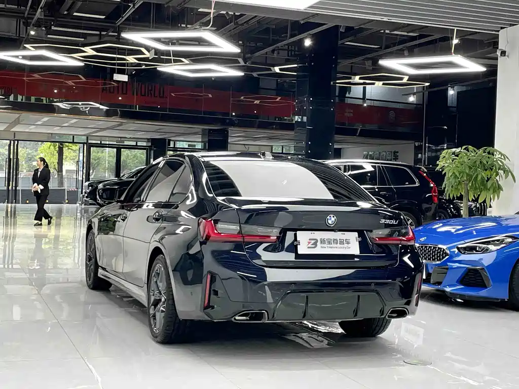 BMW 3 Series — миниатюра 13