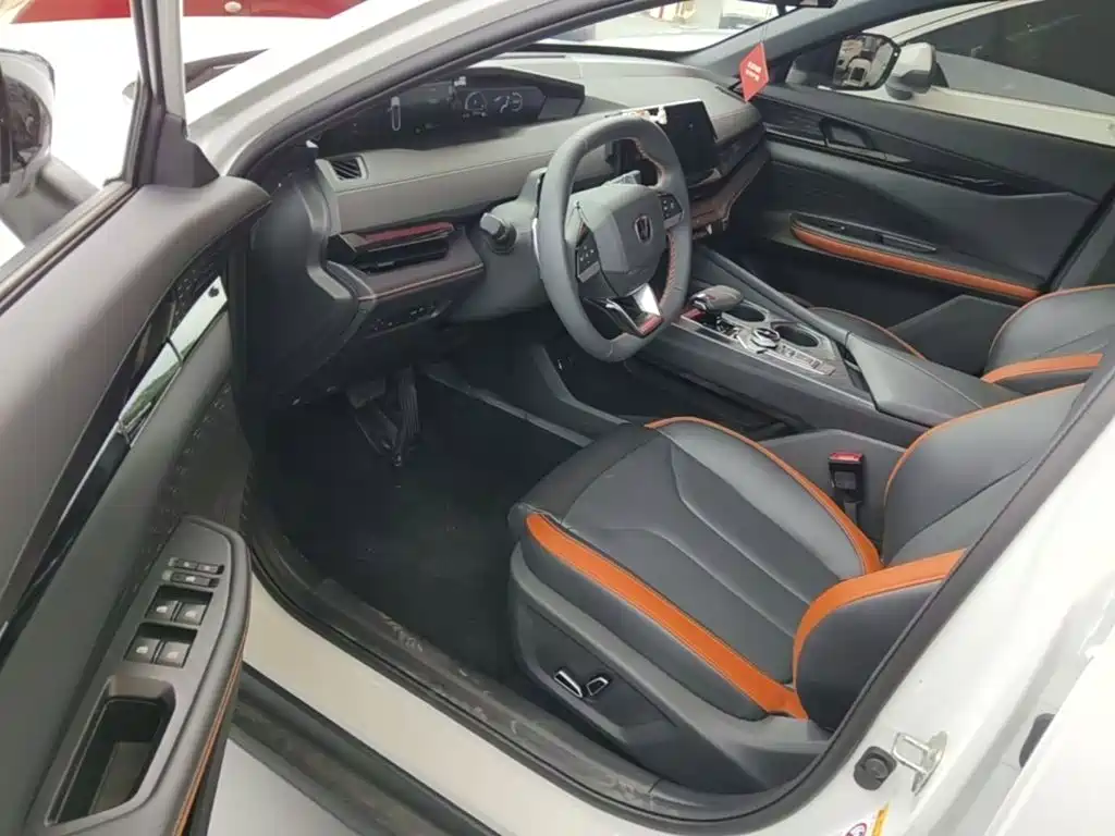 Changan UNI-V — миниатюра 16