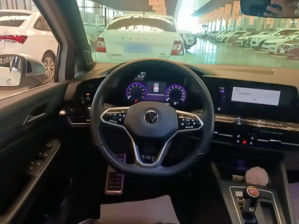 Volkswagen Golf — миниатюра 11