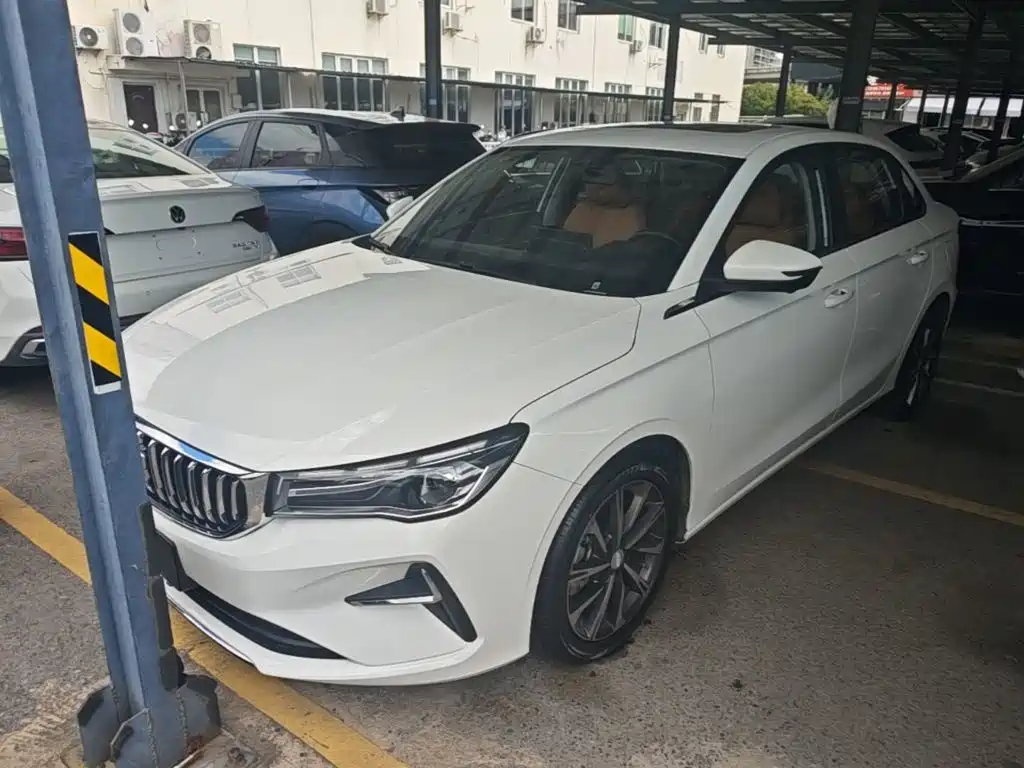 Geely Emgrand — миниатюра 2