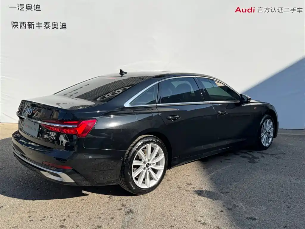 Audi A6L id 4515321 из Китая 13