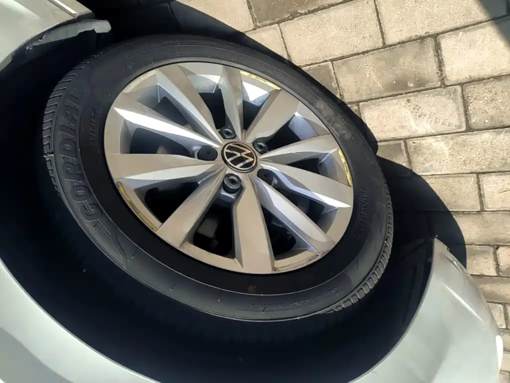Volkswagen Bora — миниатюра 25
