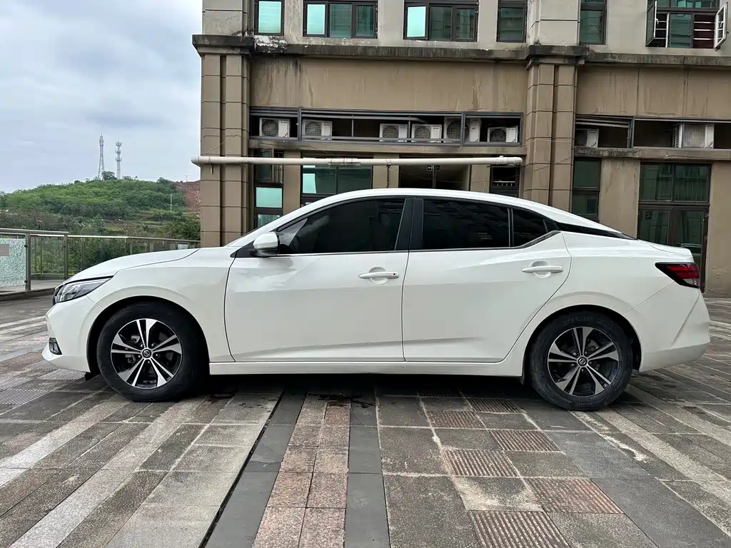 Nissan Sylphy — миниатюра 3