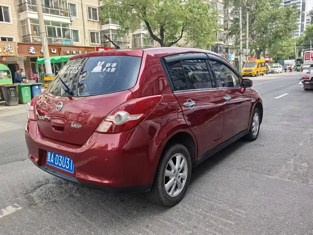 Nissan Tiida 2008 1.6L AT Luxury