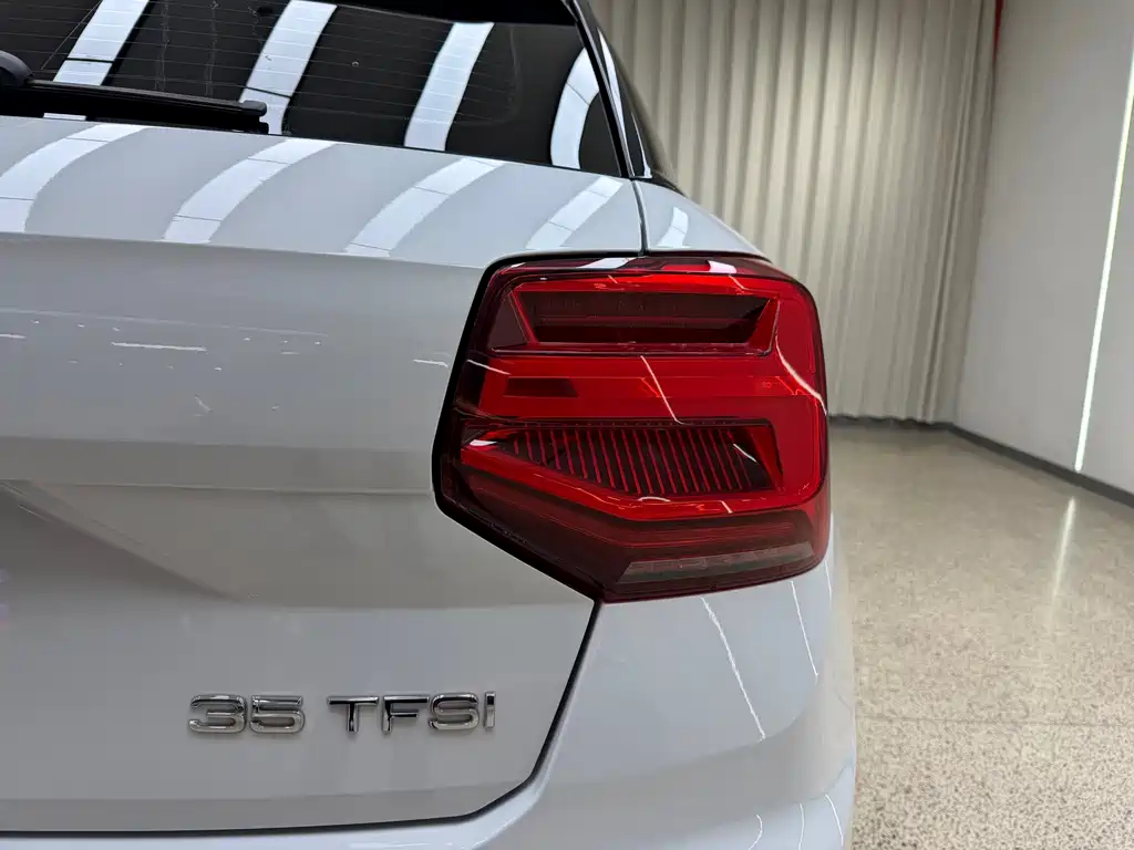 Audi Q2L — миниатюра 34