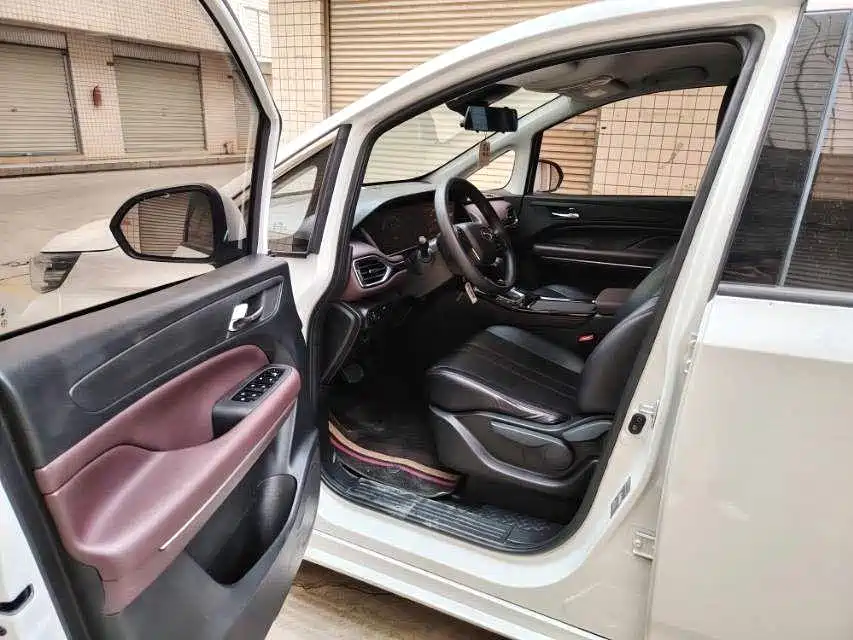 GAC Motor Trumpchi M6 — миниатюра 5