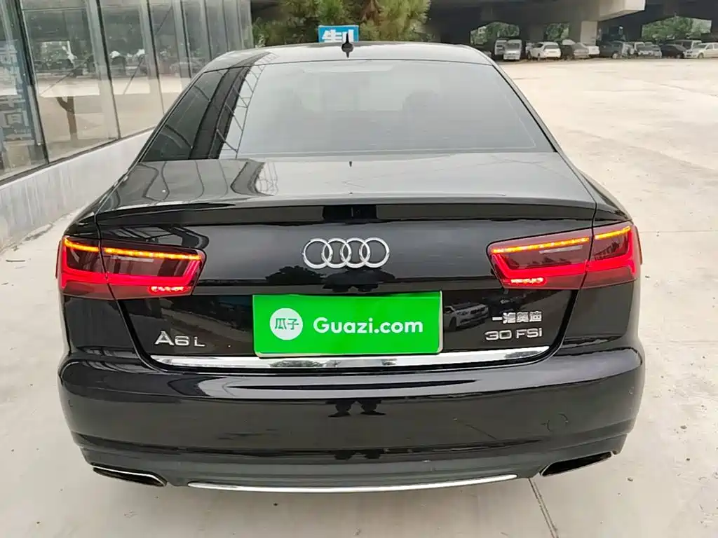 Audi A6L — миниатюра 6