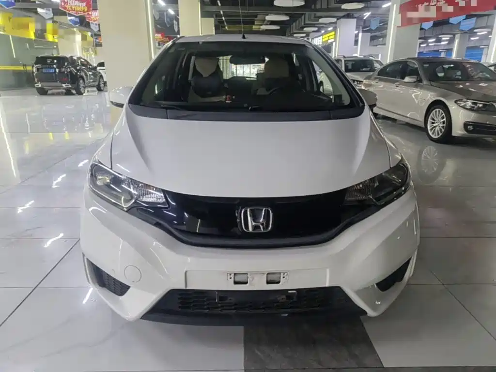Honda Fit — миниатюра 3