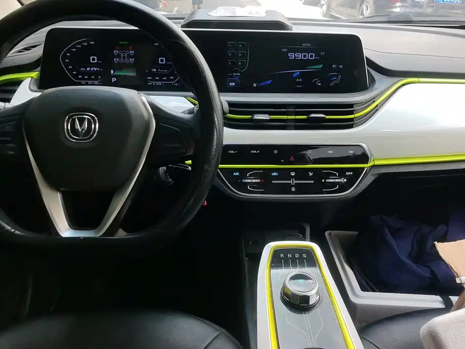 Changan Benben E-Star — миниатюра 12