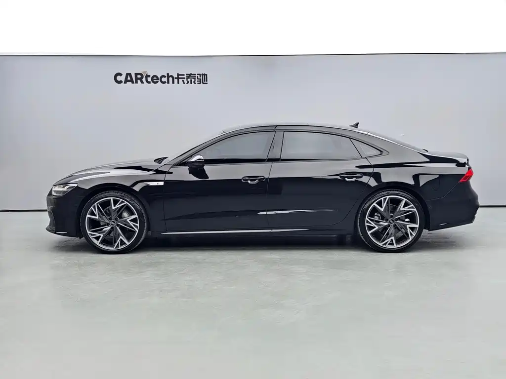 AUDI A7L
