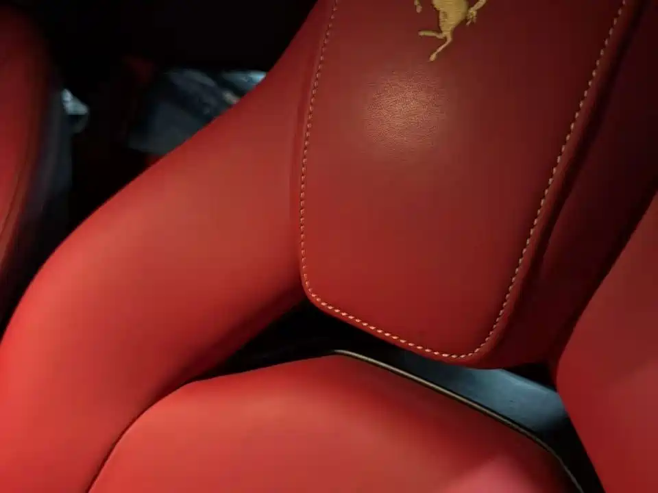 Ferrari 488 — миниатюра 9
