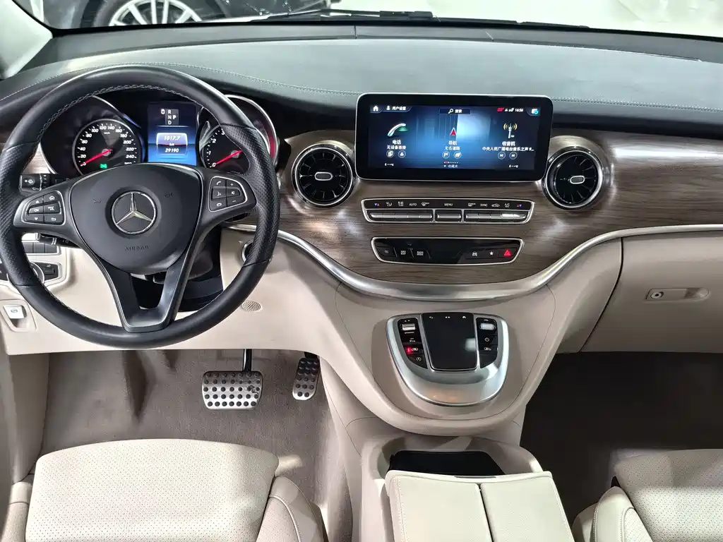 MERCEDES-BENZ V CLASS