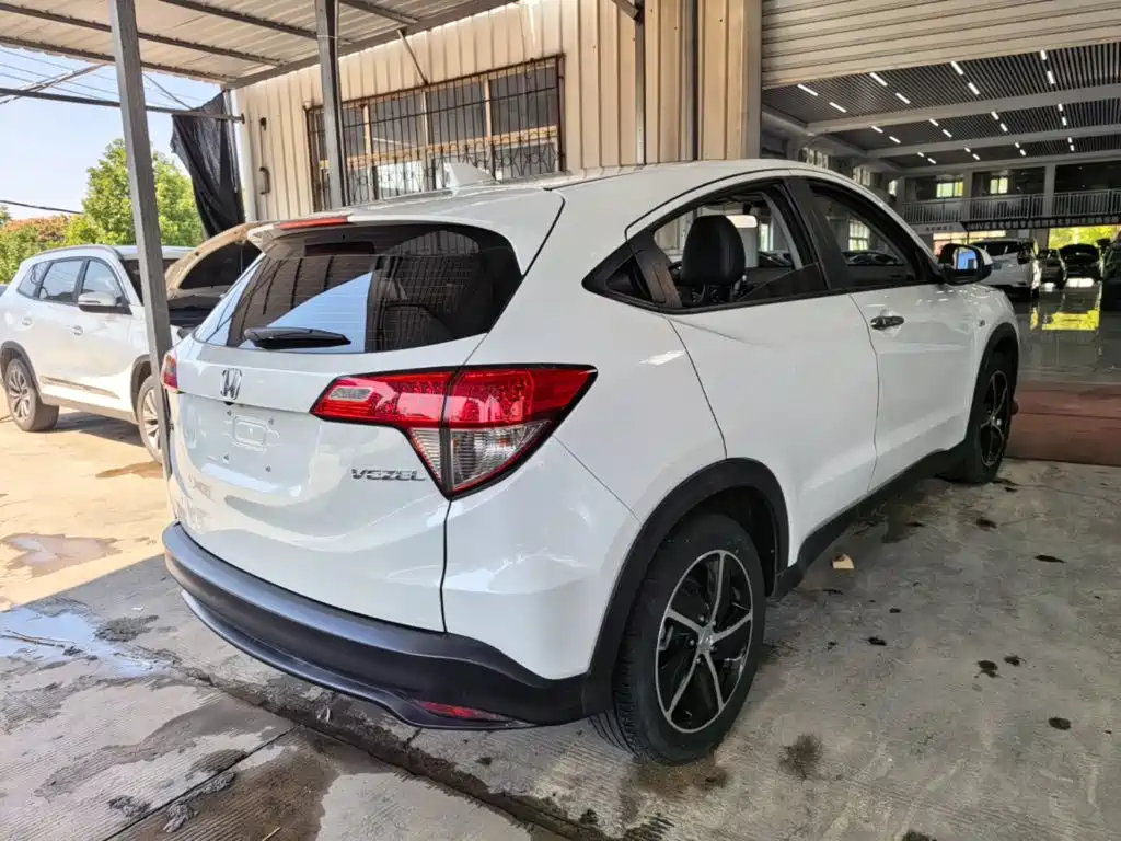 Honda Vezel — миниатюра 7