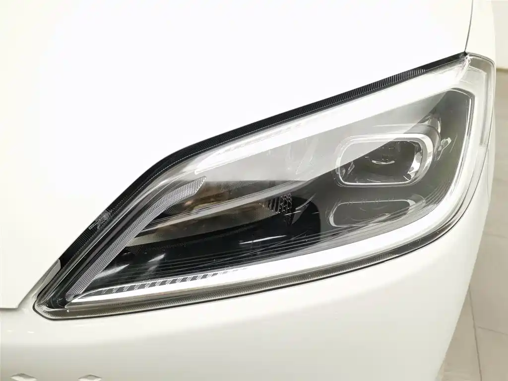 WULING WULING HONGGUANG NEW ENERGY