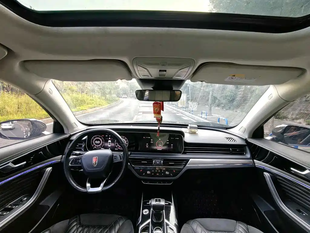 Hongqi HS5 2022 2.0T