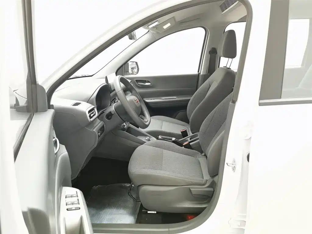 WULING WULING HONGGUANG NEW ENERGY