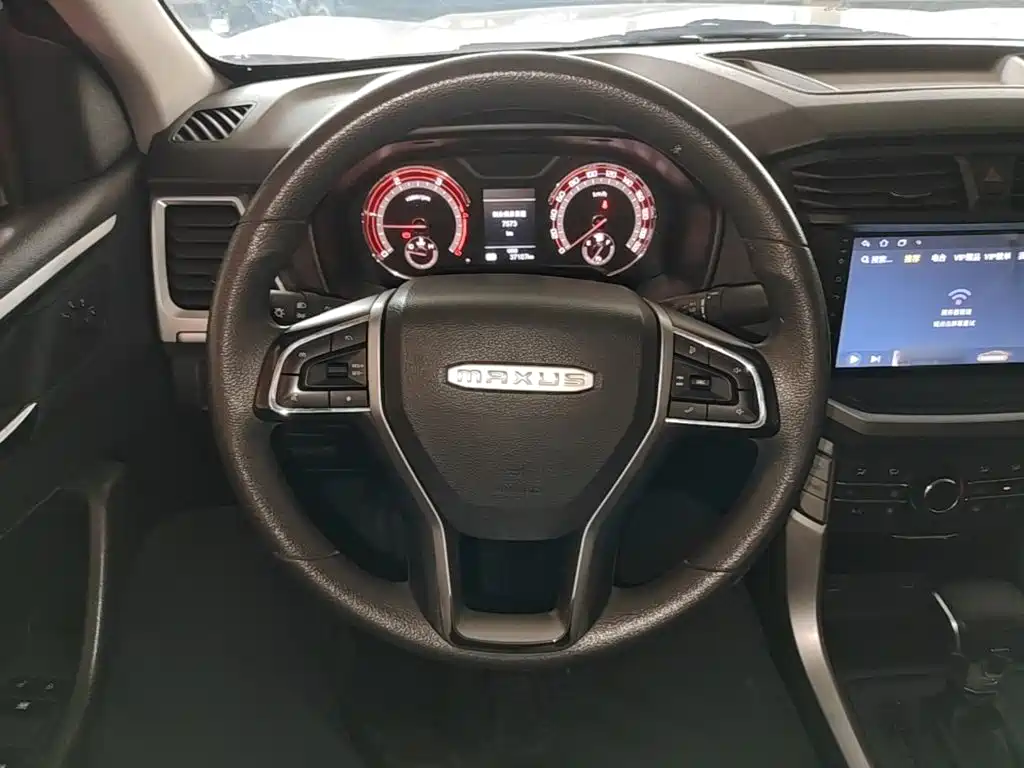 MAXUS T70 — миниатюра 11