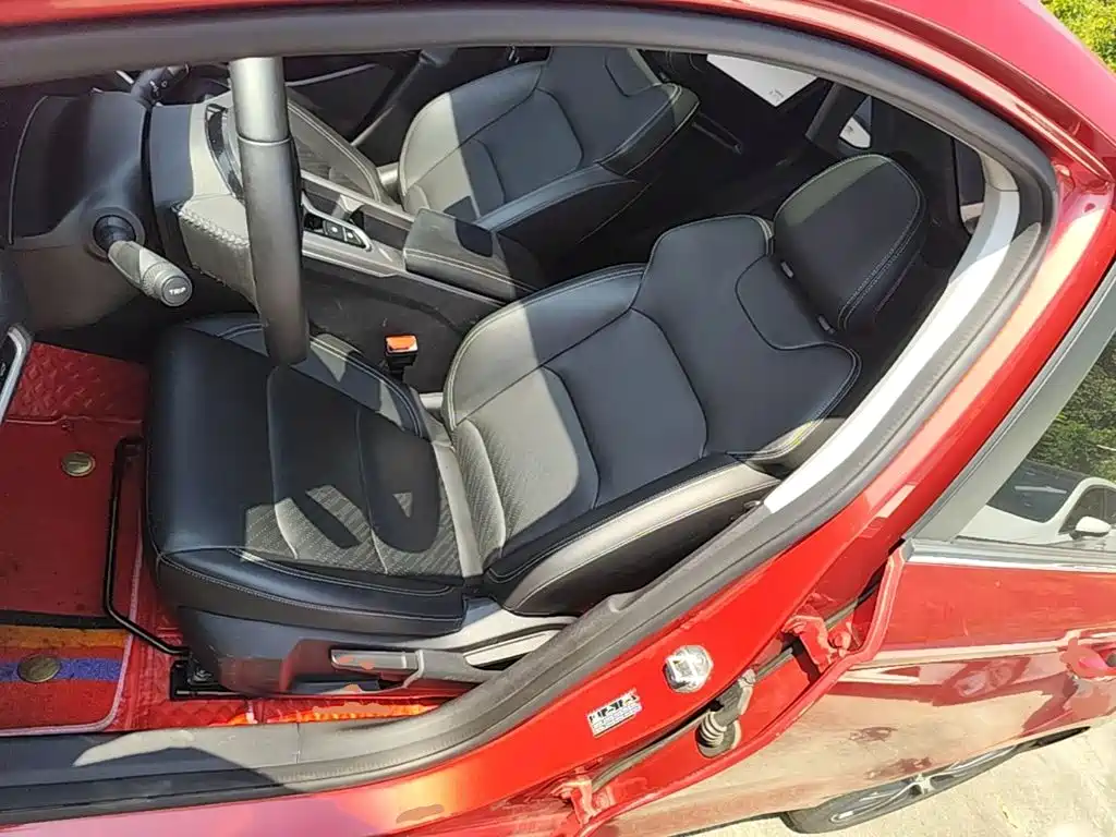 Geely Emgrand — миниатюра 15