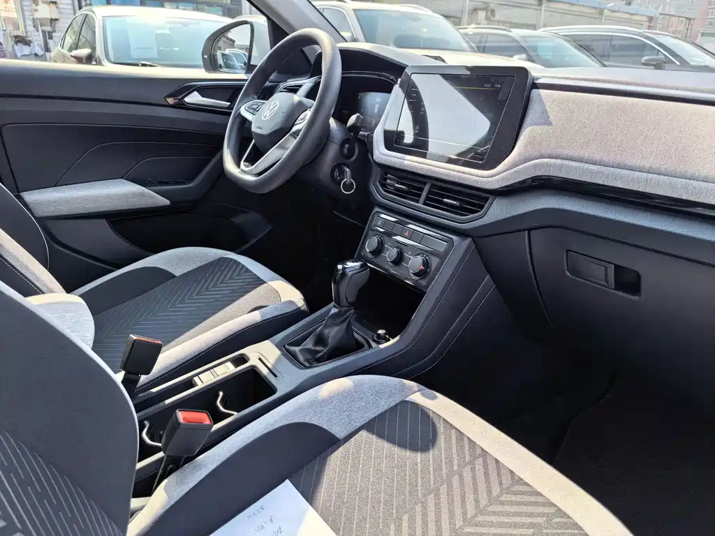Volkswagen Tharu — миниатюра 9