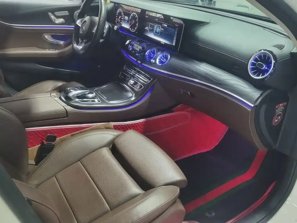 Mercedes-Benz E-Class — миниатюра 24