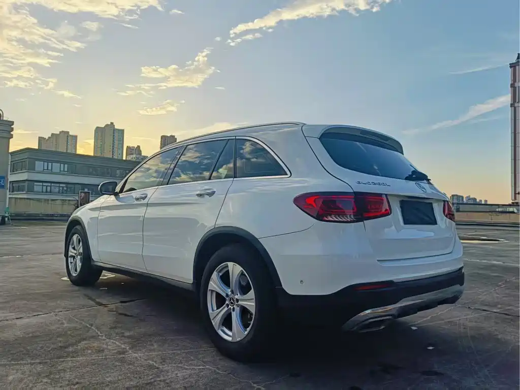 Mercedes-Benz GLA — миниатюра 7