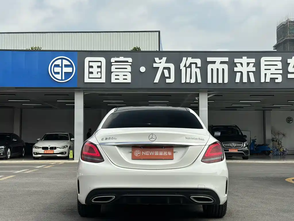 Mercedes-Benz C-Class — миниатюра 16