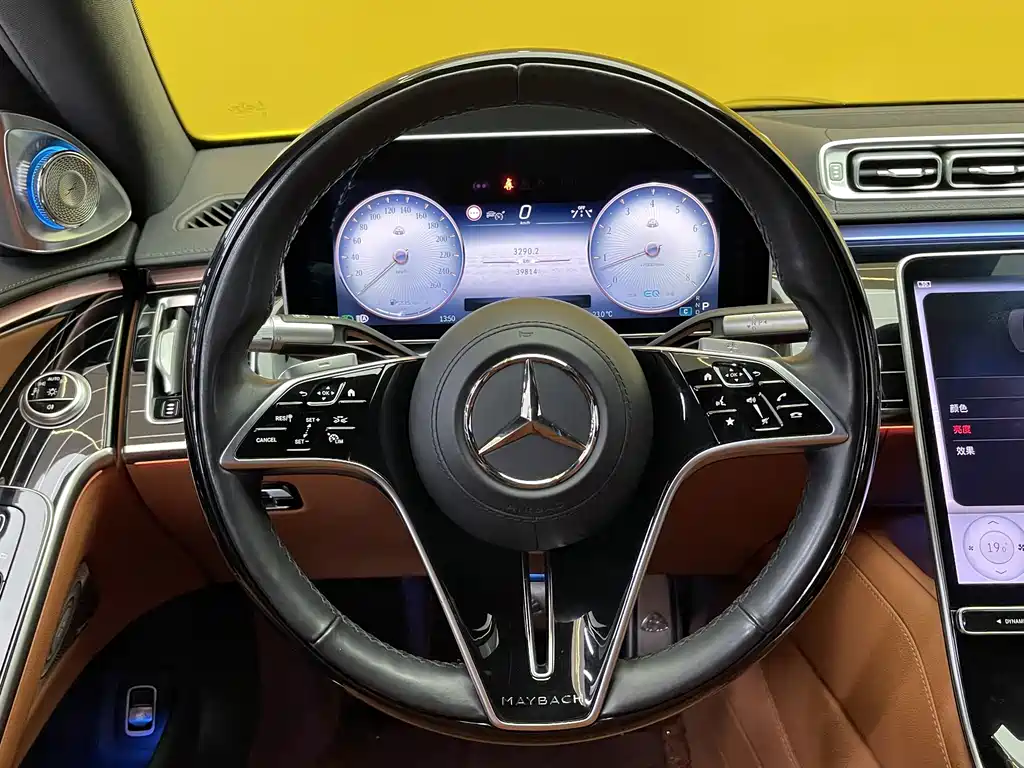 Mercedes-Benz S-Class — миниатюра 15