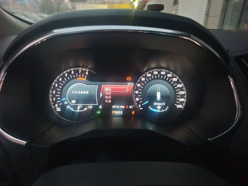 Ford Edge — миниатюра 12