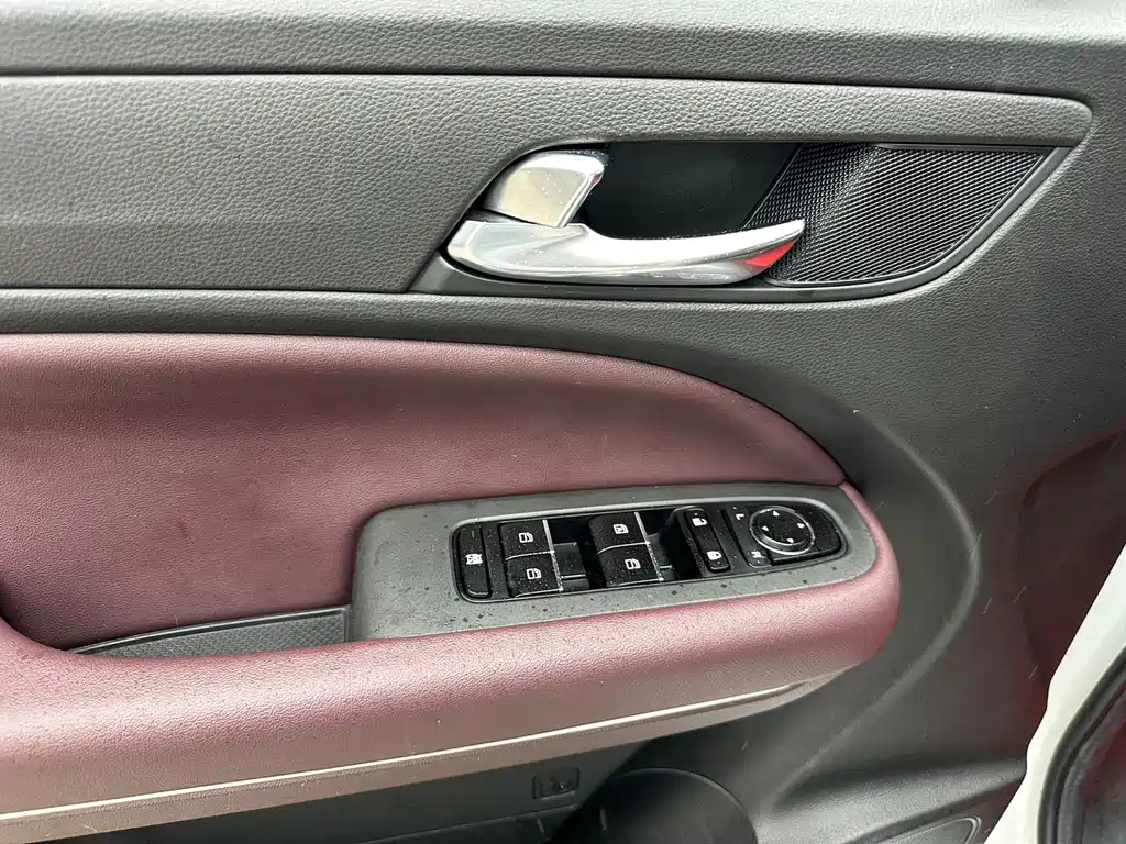 GAC Motor Trumpchi M6 — миниатюра 11