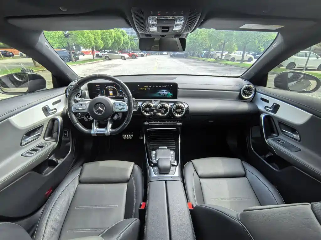 Mercedes-Benz CLA AMG — миниатюра 8