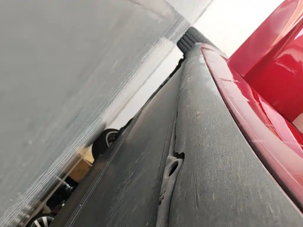 Tesla Model 3 — миниатюра 21
