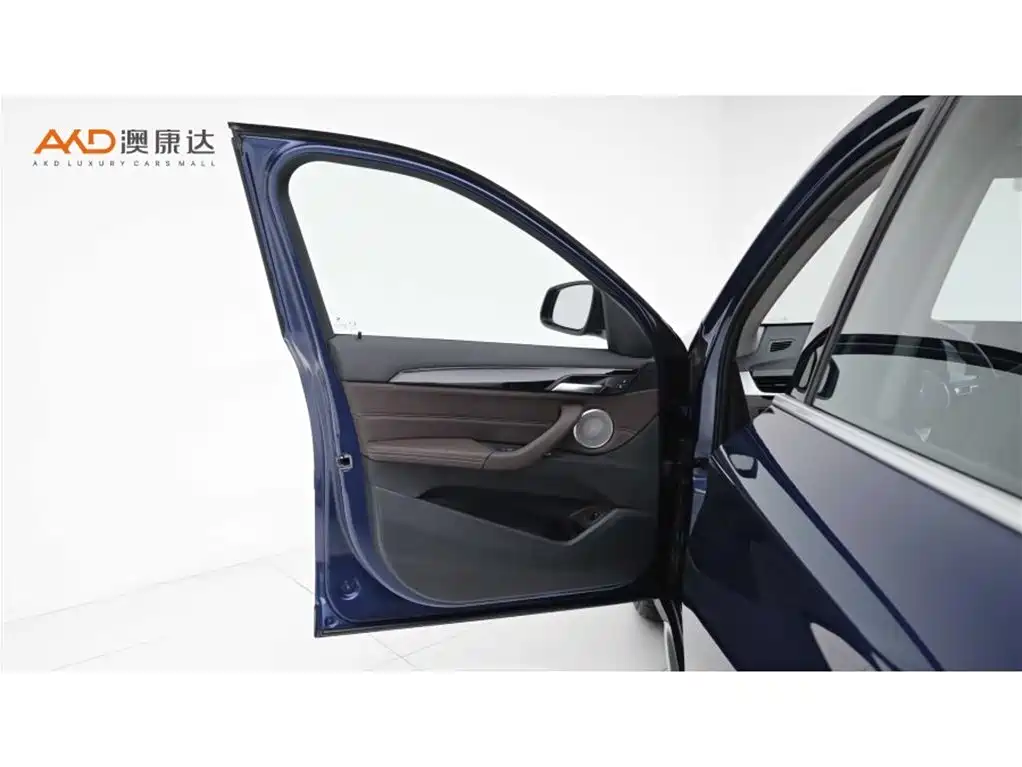 BMW X1 — миниатюра 10