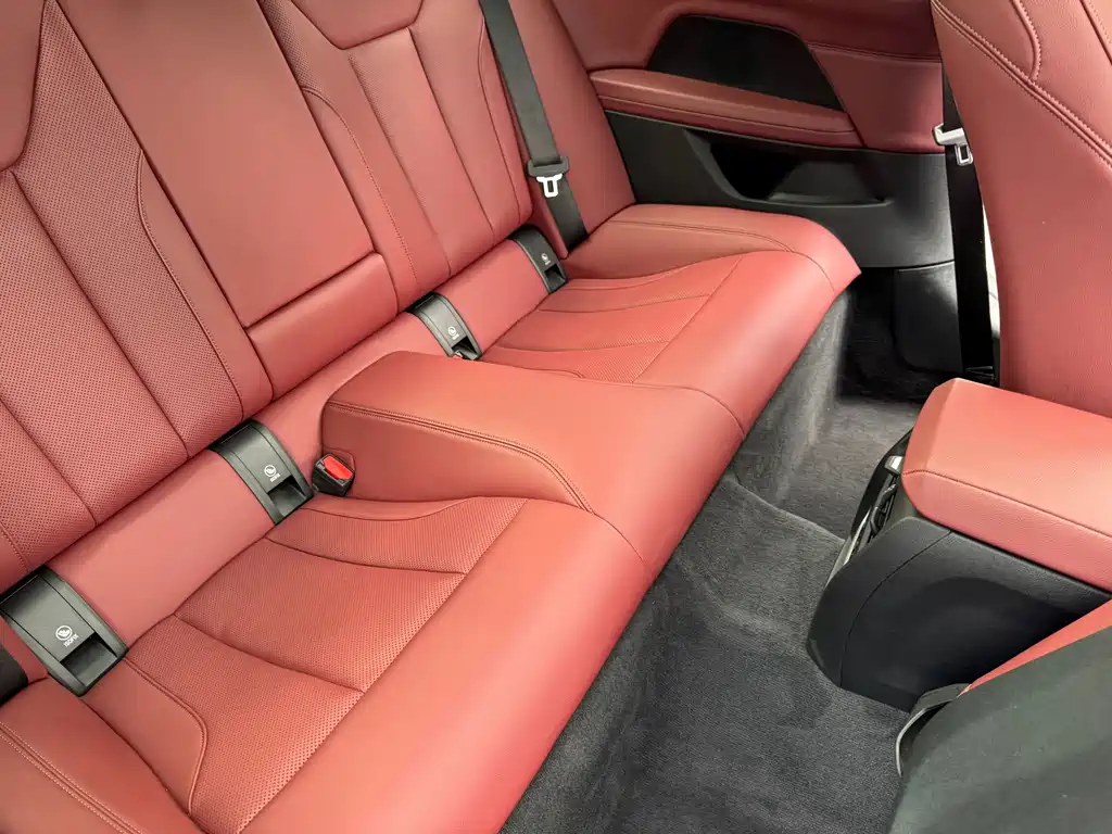 BMW 4 Series — миниатюра 17