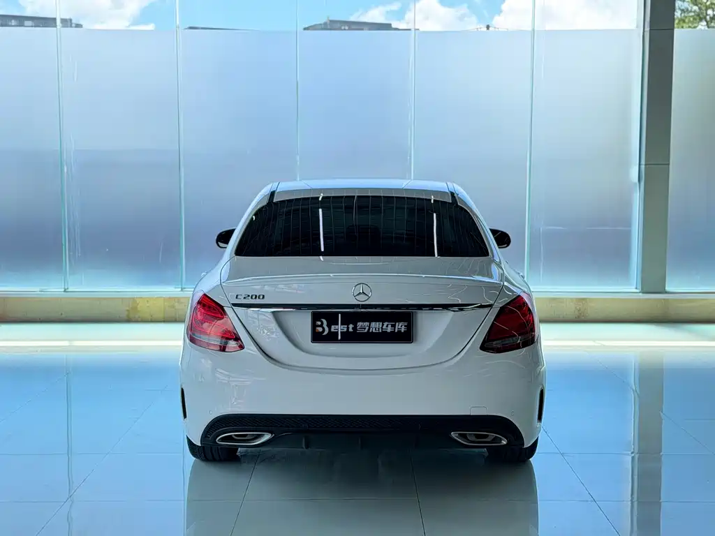 Mercedes-Benz C-Class — миниатюра 6