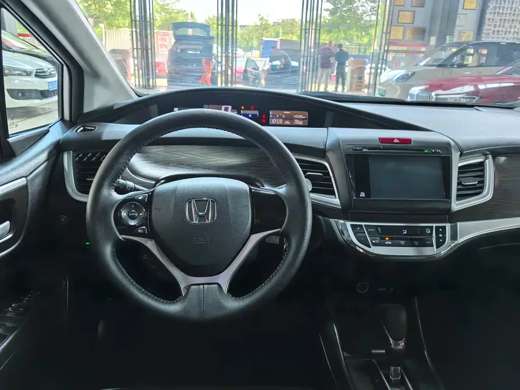 Honda Jade — миниатюра 12