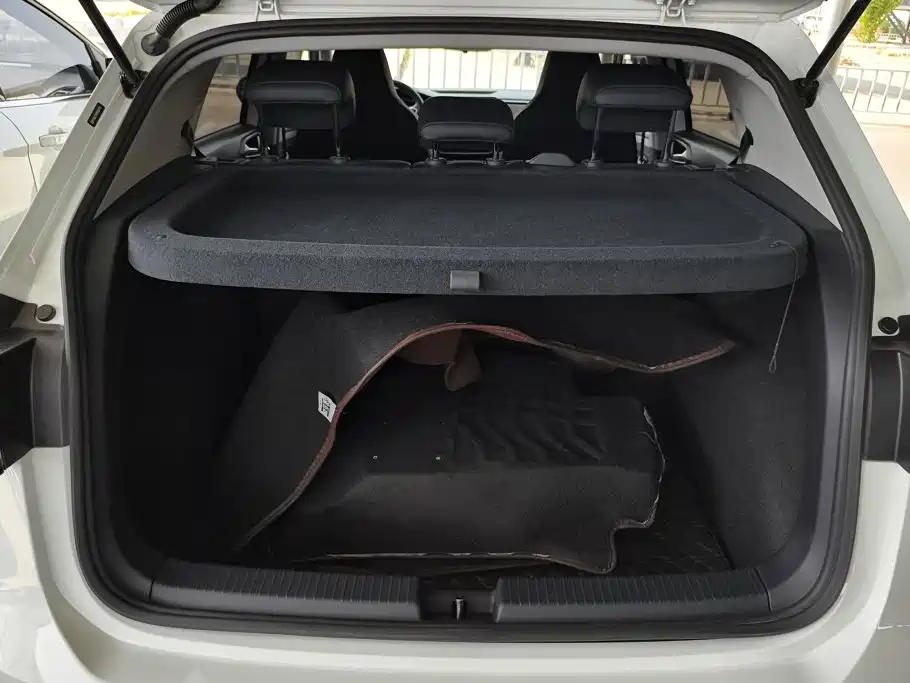 Volkswagen Tharu — миниатюра 4