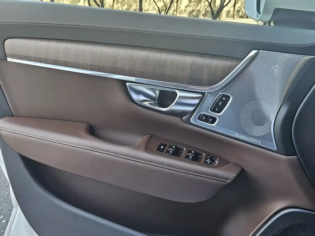 Volvo V90 — миниатюра 21
