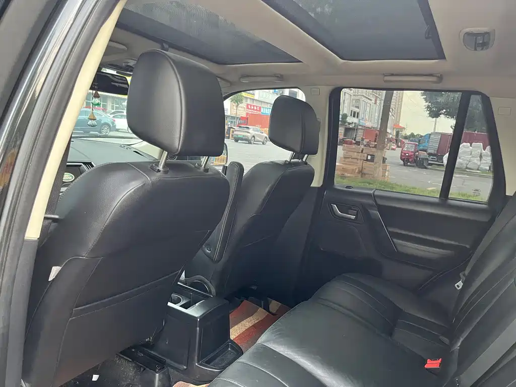 Land Rover Freelander 2 — миниатюра 10