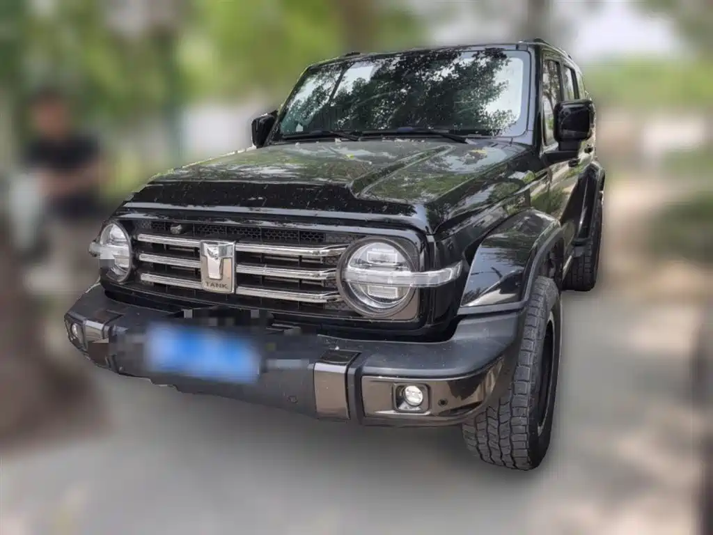 Tank Tank 300 2022