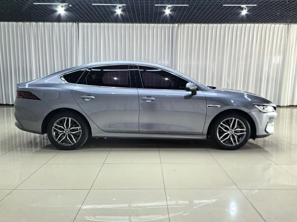 BYD Qin PLUS — миниатюра 7